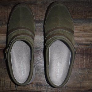 Easy Spirit Equinox Mule Clog